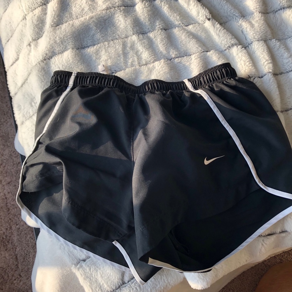 Dry Fit Nike girls size medium running shorts